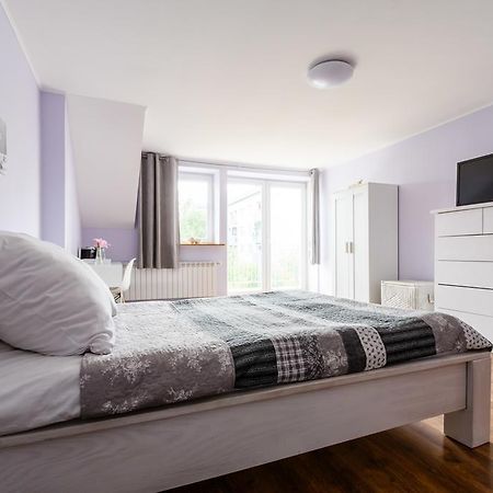 ורשה Hostel Krokodyl מראה חיצוני תמונה