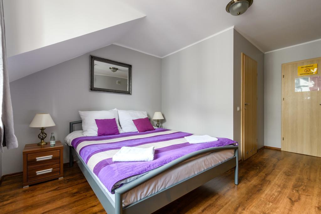 ורשה Hostel Krokodyl מראה חיצוני תמונה