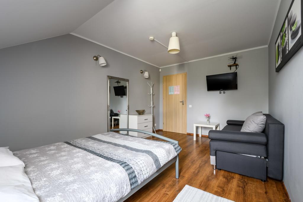 ורשה Hostel Krokodyl מראה חיצוני תמונה