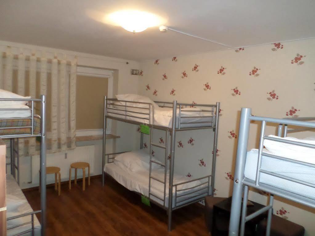 ורשה Hostel Krokodyl מראה חיצוני תמונה