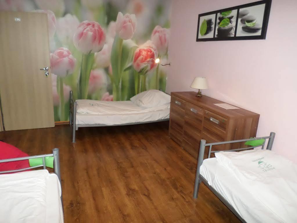 ורשה Hostel Krokodyl מראה חיצוני תמונה