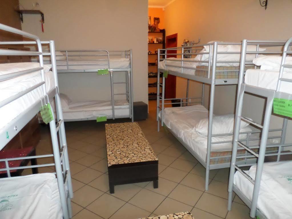 ורשה Hostel Krokodyl מראה חיצוני תמונה
