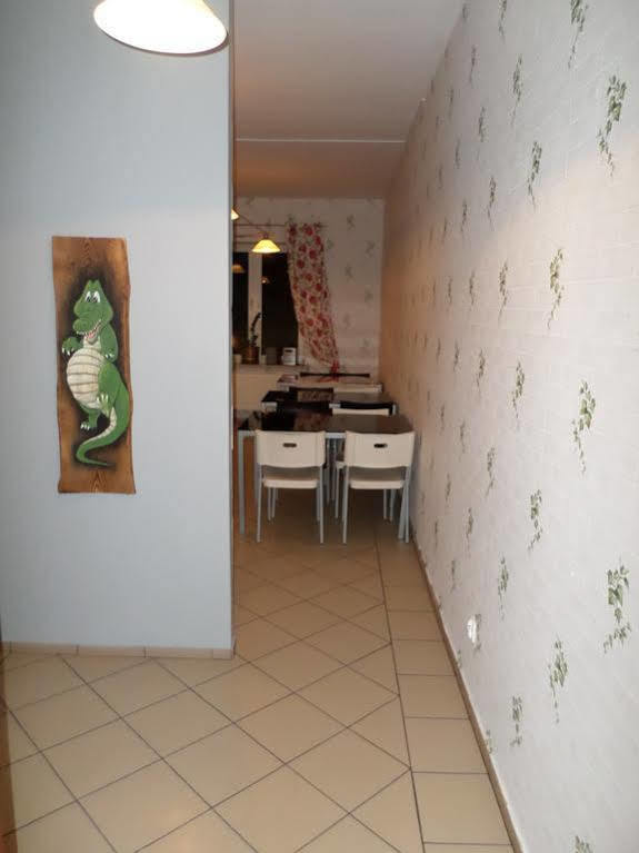 ורשה Hostel Krokodyl מראה חיצוני תמונה