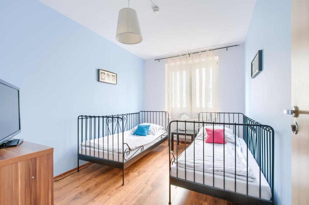 ורשה Hostel Krokodyl מראה חיצוני תמונה